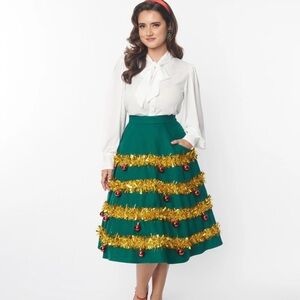 Unique Vintage Green & Gold Tinsel & Ornament Soda Shop Swing Skirt NWOTS